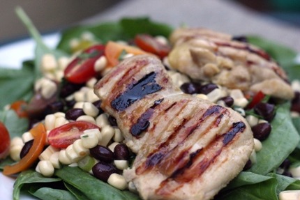 Fresh corn salad and chicken